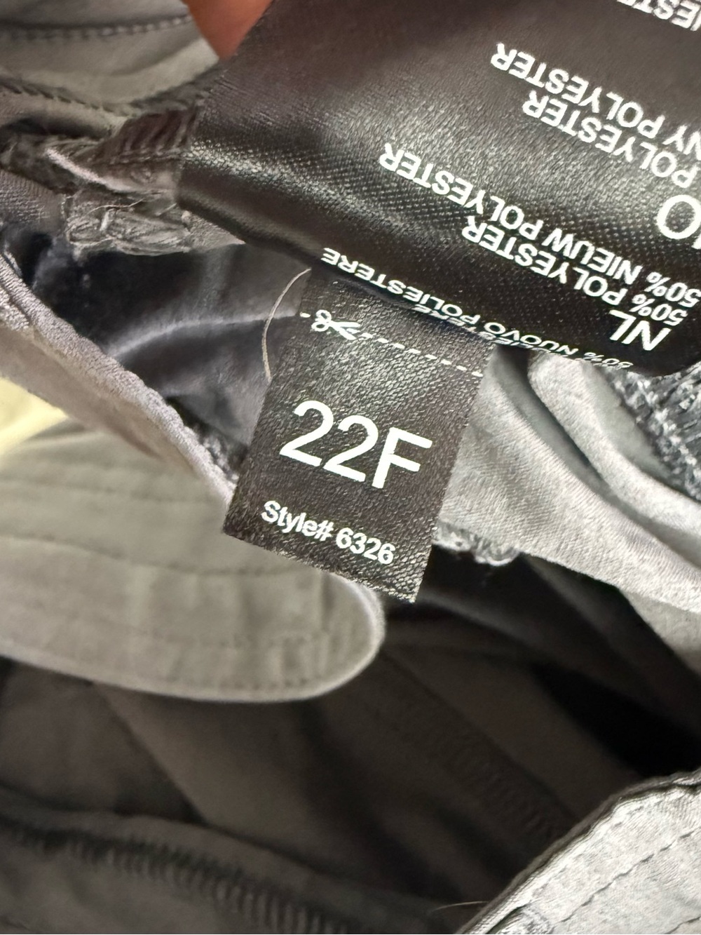 Kuhl Freeflex Roll-Up Pants Women’s 6 Gray Cargo Hiking Travel Pants - Picture 7 of 8